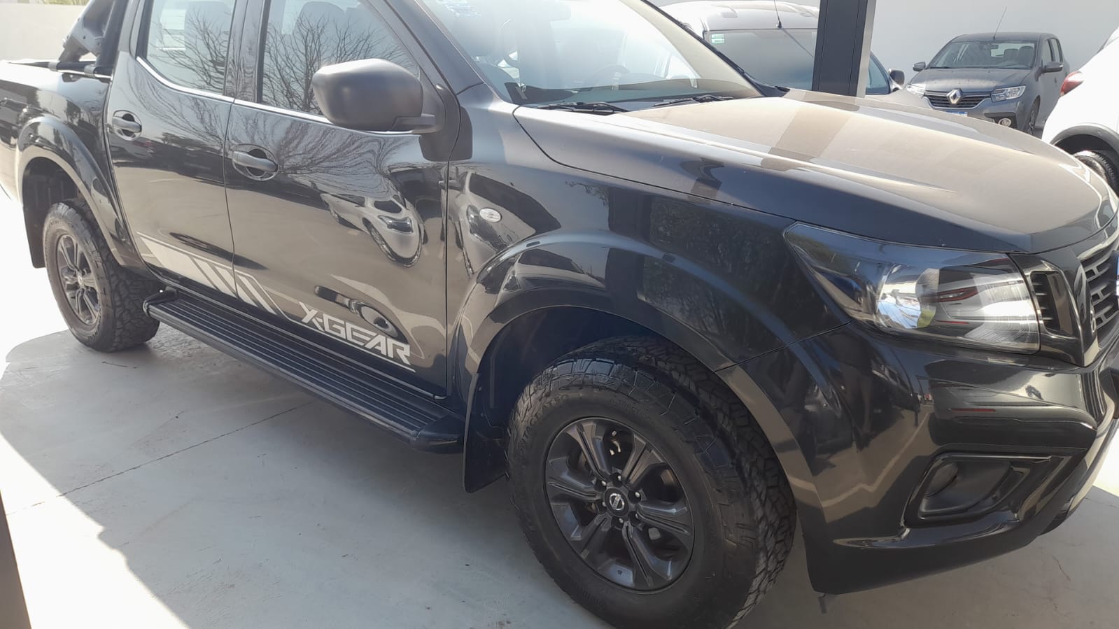 Nissan Frontier miniatura 4